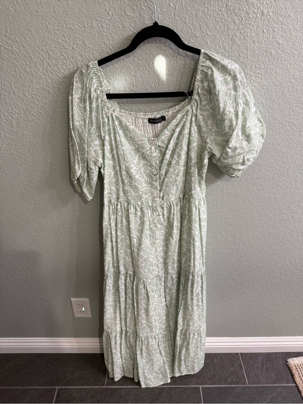 Green Floral Midi Dress - Puff Sleeve, Button Front